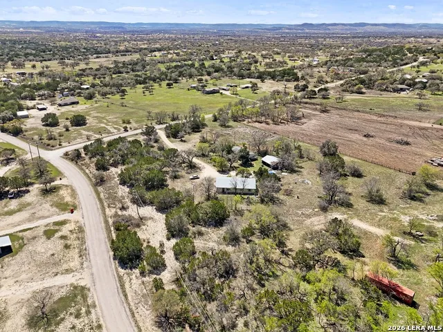 146 Exotic Bandera, TX 78003