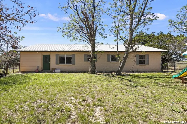 146 Exotic Bandera, TX 78003