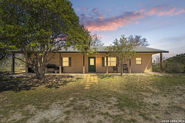 146 Exotic Bandera, TX 78003