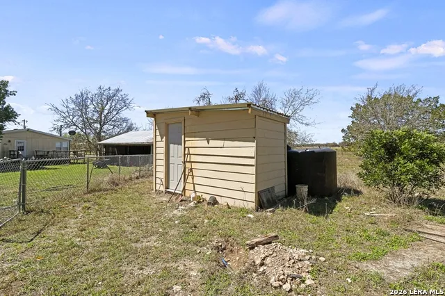 146 Exotic Bandera, TX 78003