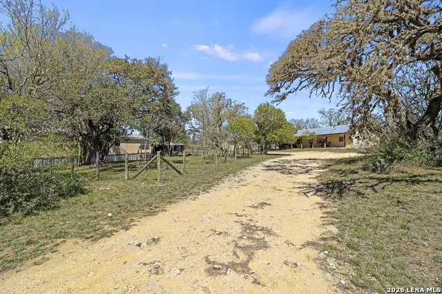 146 Exotic Bandera, TX 78003