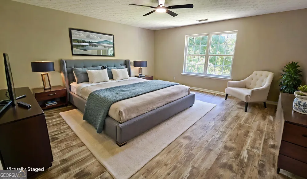 528 Lazy River LN Woodstock, GA 30188