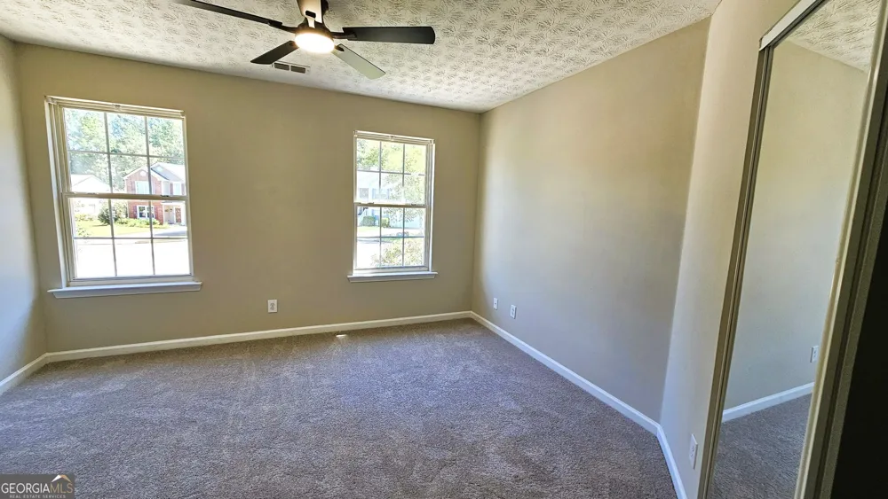 528 Lazy River LN Woodstock, GA 30188
