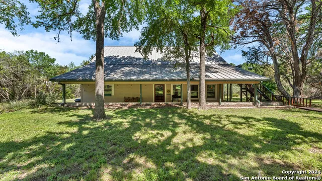 606 Deer Lake Cove Wimberley, TX 78676