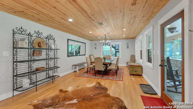 606 Deer Lake Cove Wimberley, TX 78676