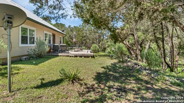 606 Deer Lake Cove Wimberley, TX 78676