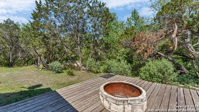 606 Deer Lake Cove Wimberley, TX 78676