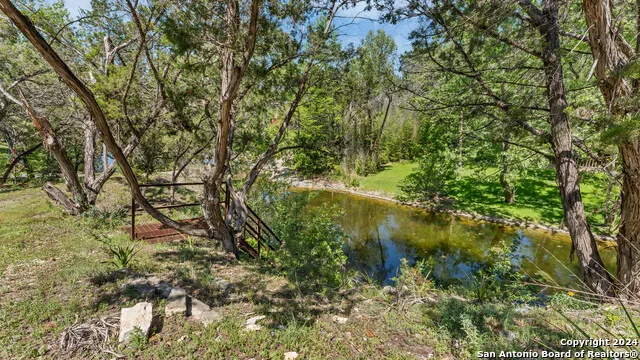 606 Deer Lake Cove Wimberley, TX 78676