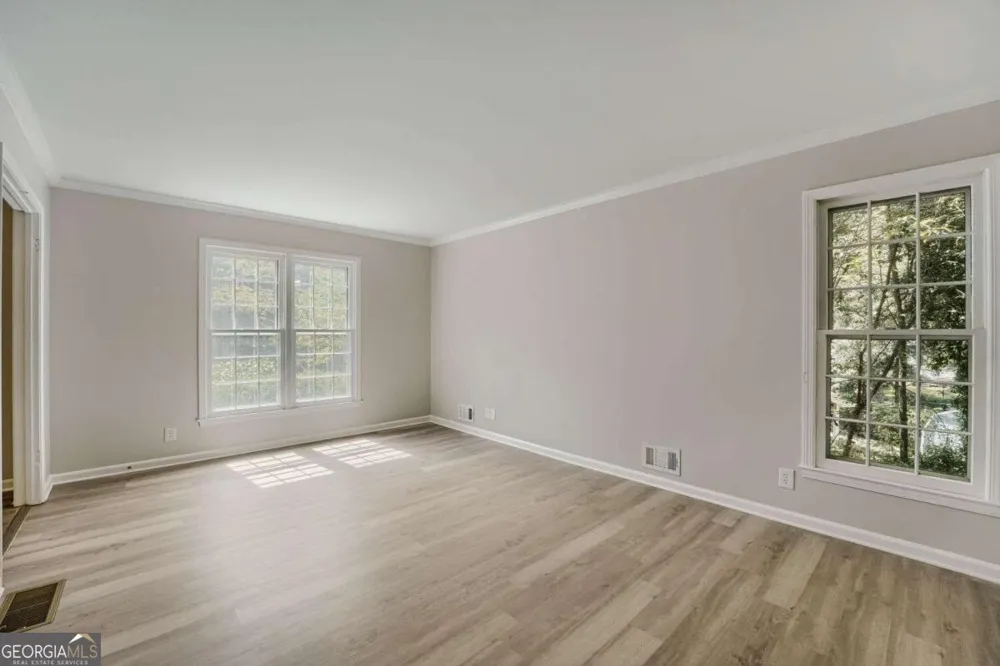 5717 Braddock CT Atlanta, GA 30350