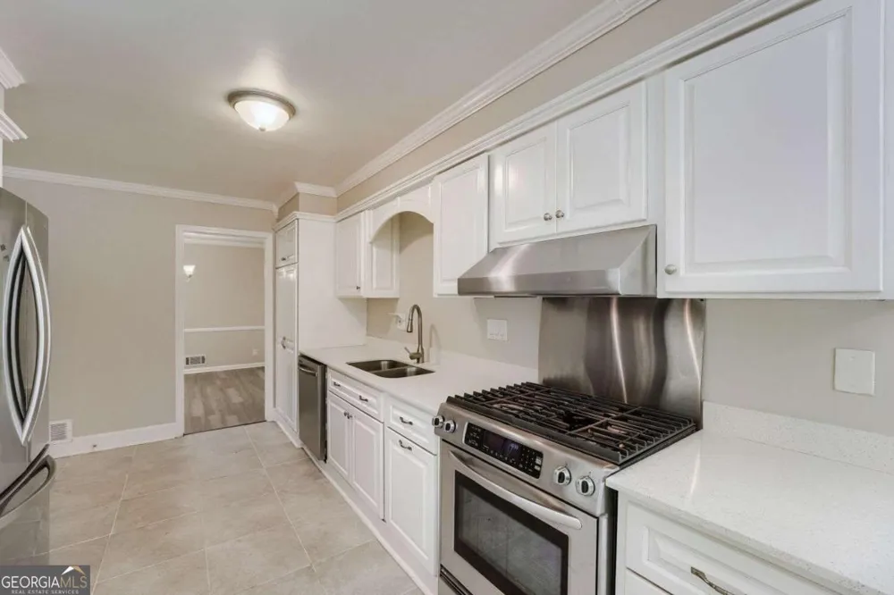 5717 Braddock CT Atlanta, GA 30350