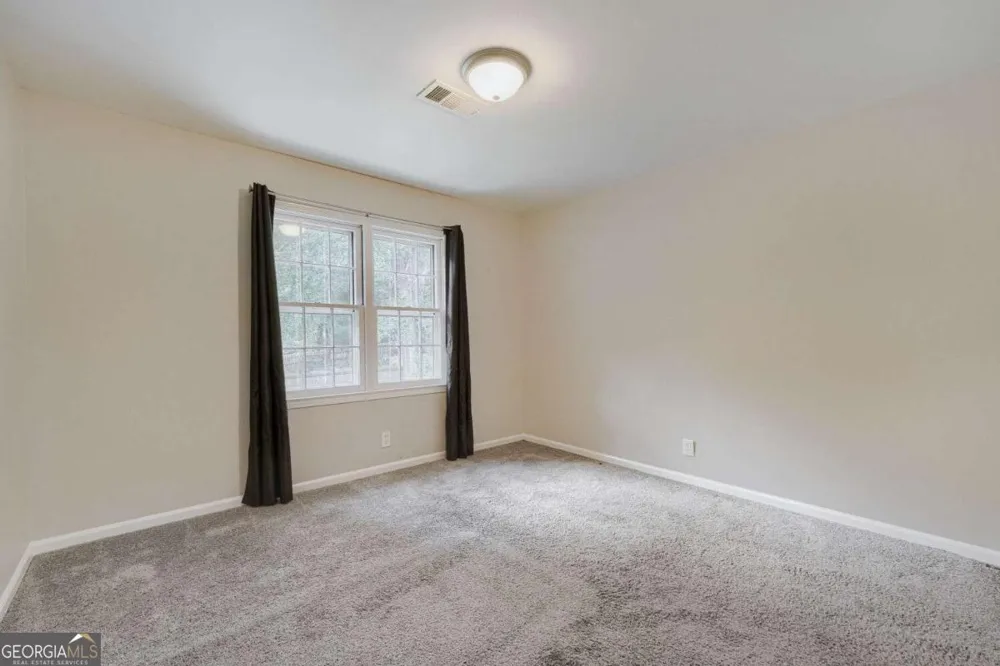 5717 Braddock CT Atlanta, GA 30350