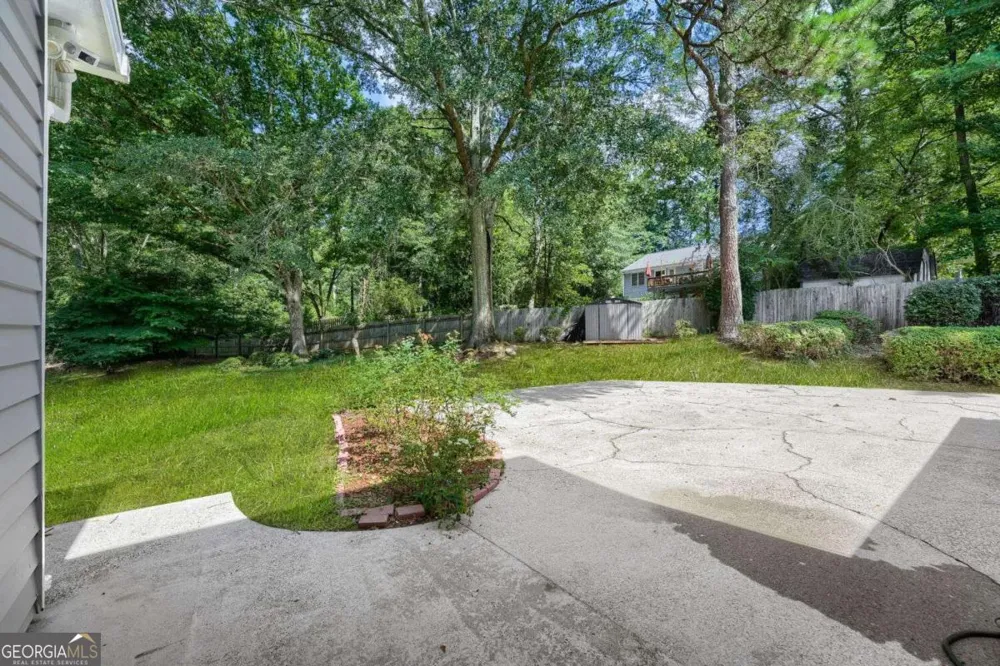 5717 Braddock CT Atlanta, GA 30350