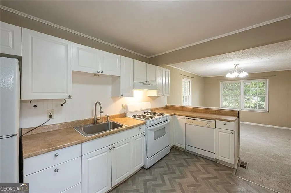808 Meadow PL Marietta, GA 30062