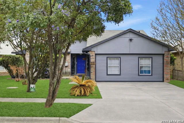 8104 Forest Bow Live Oak, TX 78233