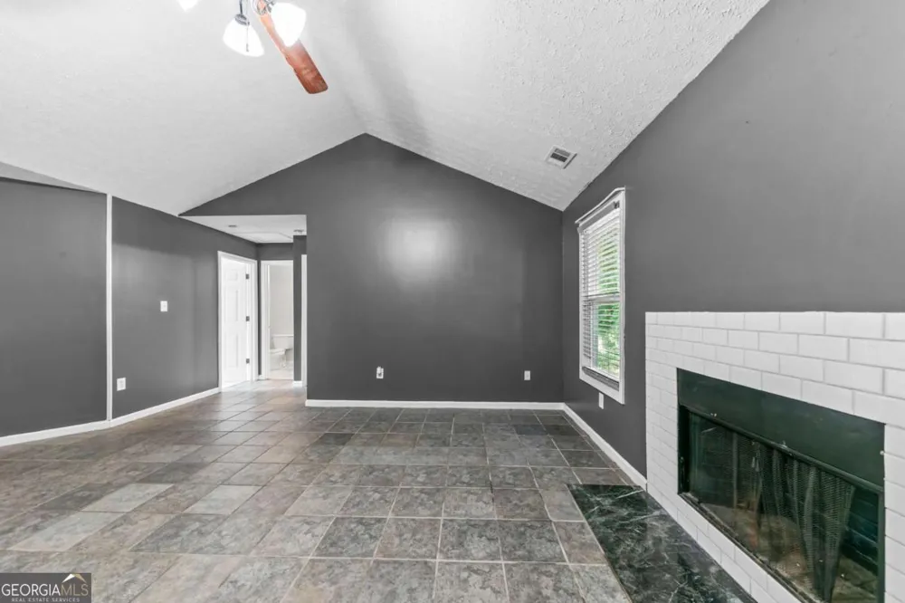 185 Jimmy Reynolds DR Jefferson, GA 30549