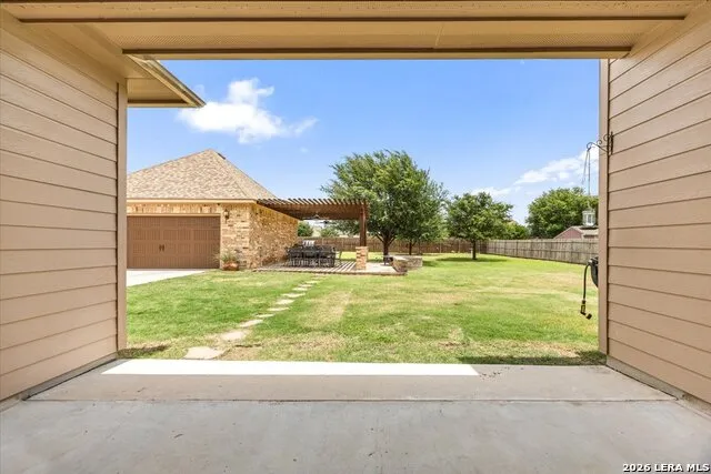 6909 Hallie Heights Schertz, TX 78154