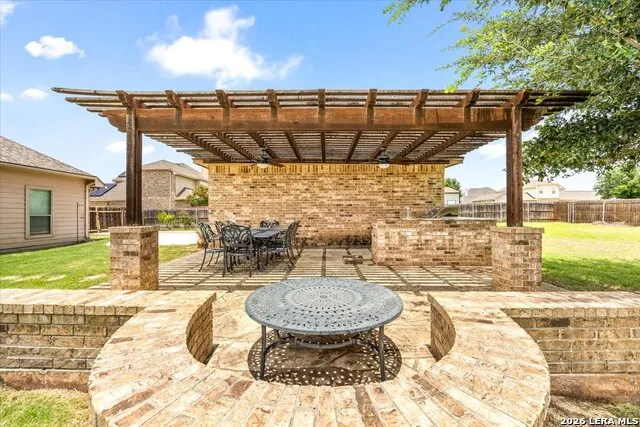 6909 Hallie Heights Schertz, TX 78154