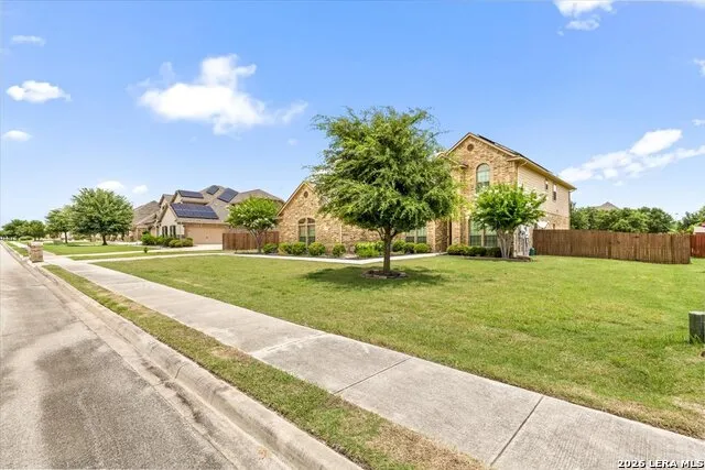 6909 Hallie Heights Schertz, TX 78154
