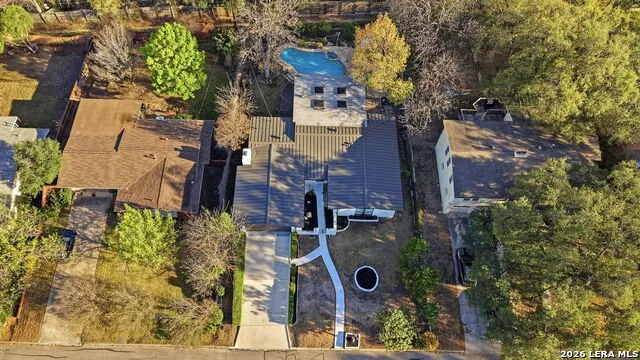 1311 Wiltshire Terrell Hills, TX 78209