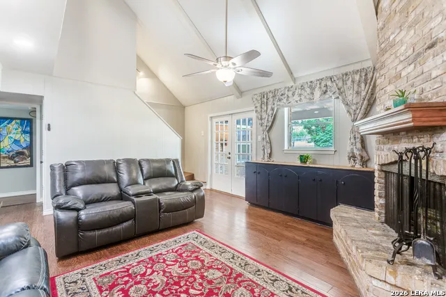 1315 Mount Vieja San Antonio, TX 78213