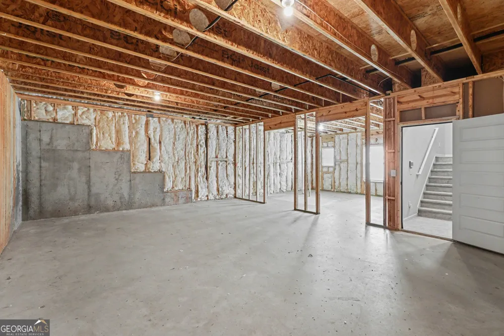 176 Malbone ST SW Cartersville, GA 30120