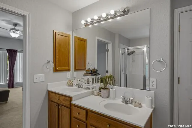 8943 Burnt Path Helotes, TX 78023