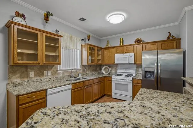 8943 Burnt Path Helotes, TX 78023