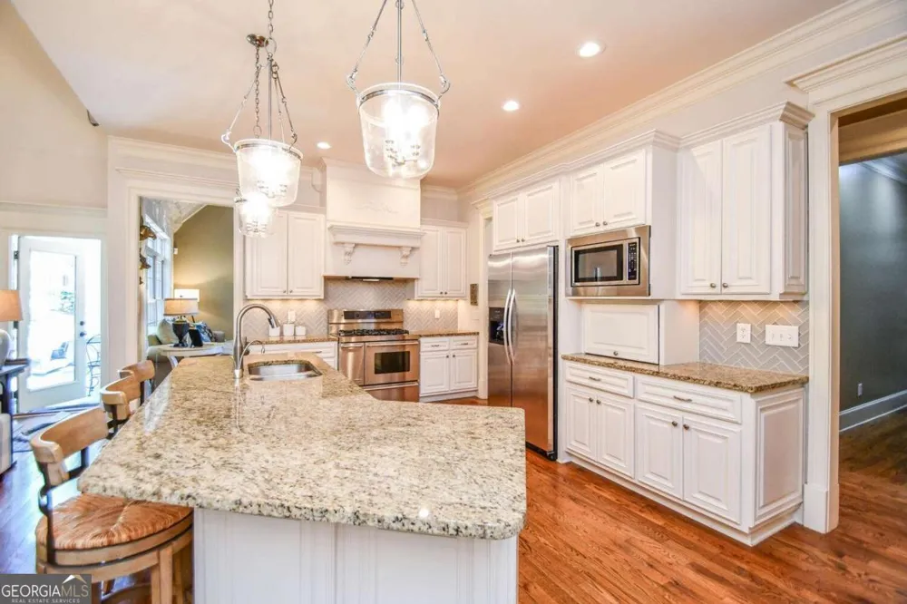 3036 Hickory Hills DR Gainesville, GA 30506
