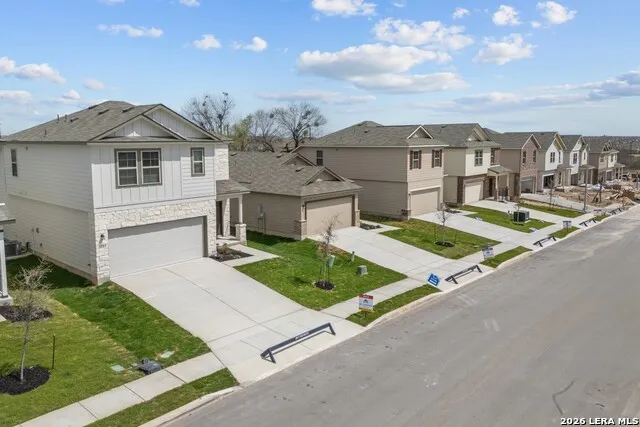 10434 White Hart Lane Converse, TX 78109