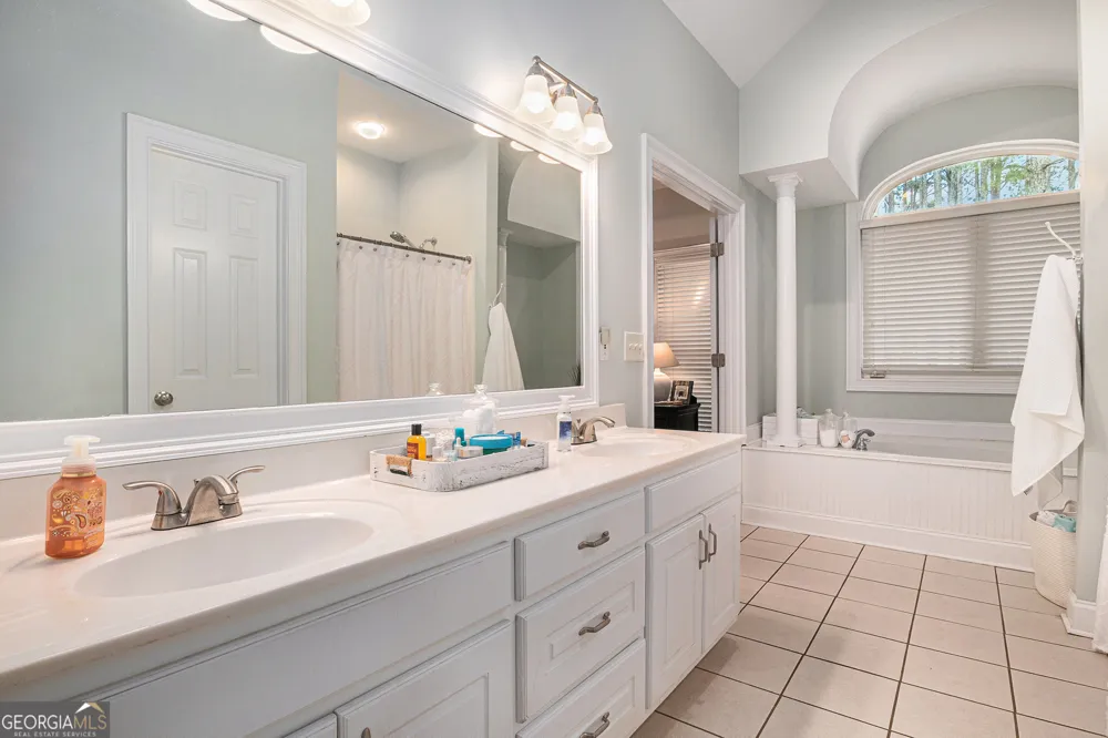 615 Wellington DR Winder, GA 30680