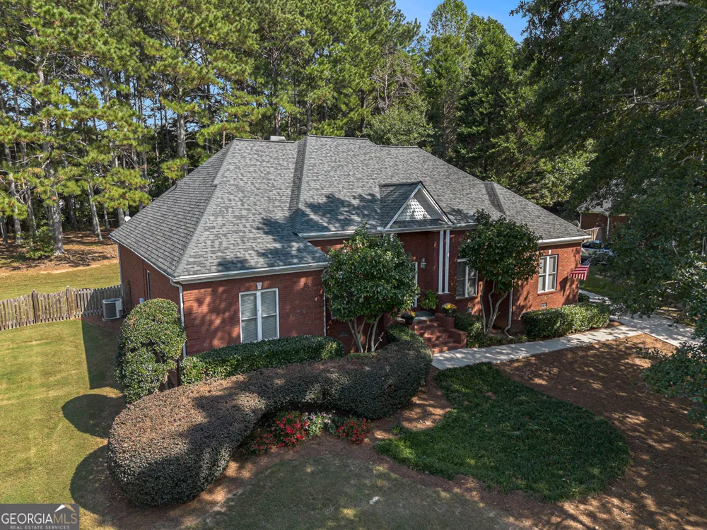 615 Wellington DR Winder, GA 30680