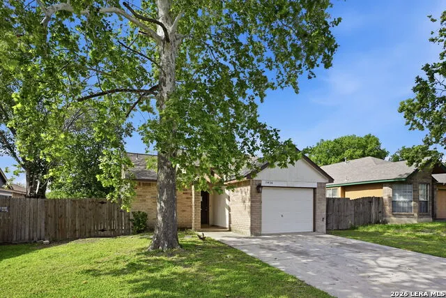 11426 LONG TRL San Antonio, TX 78245