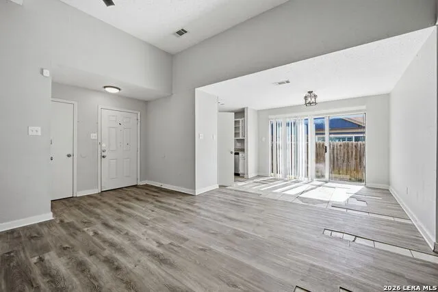 11426 LONG TRL San Antonio, TX 78245