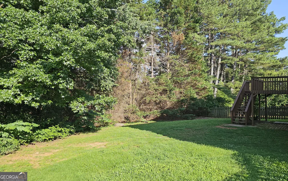 1213 Kingsbury LN Powder Springs, GA 30127