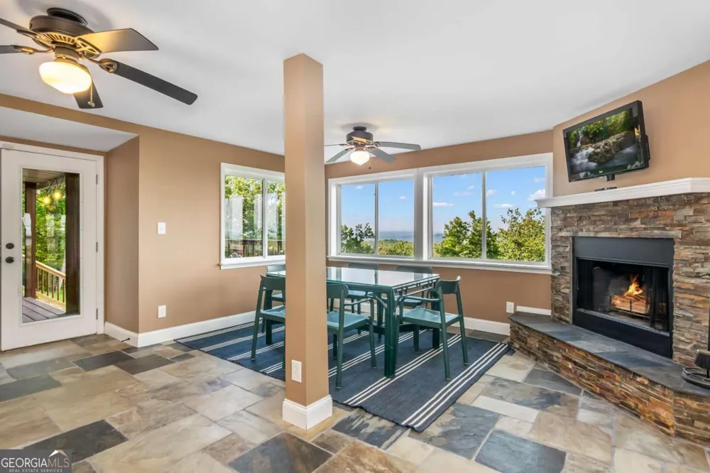 1269 Hunter DR Ranger, GA 30734