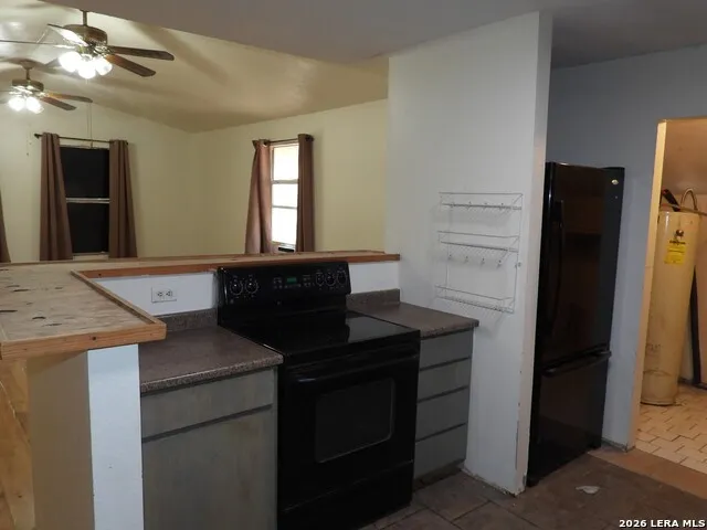 333 Rainbow Drive Lakehills, TX 78063
