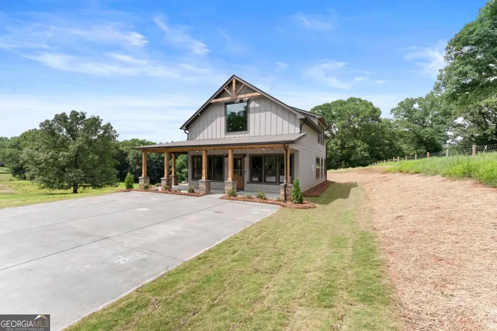 216 Arthur Allen RD Cleveland, GA 30528