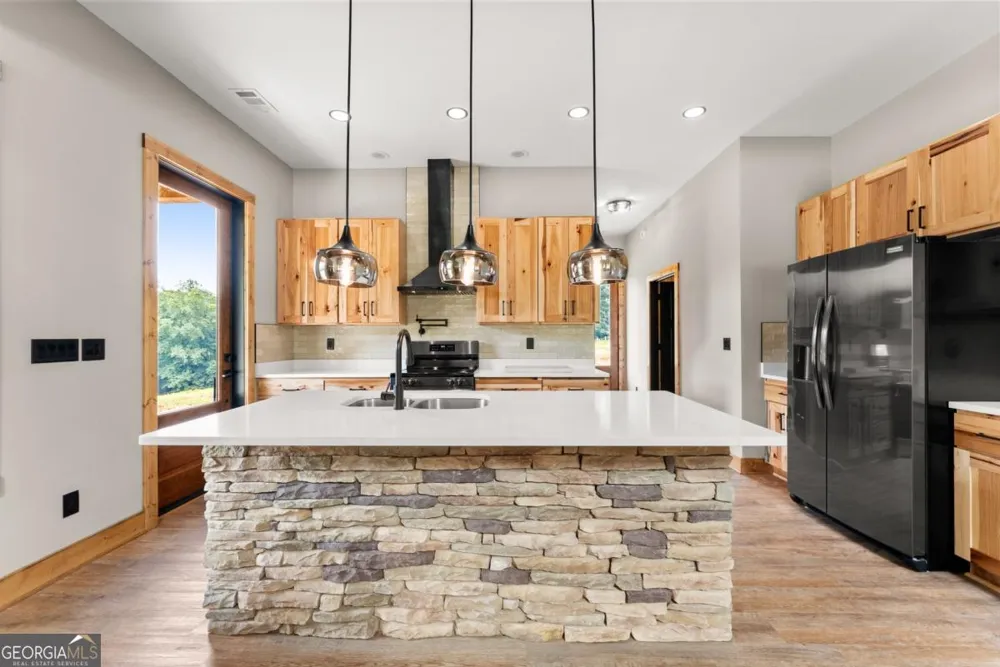 216 Arthur Allen RD Cleveland, GA 30528
