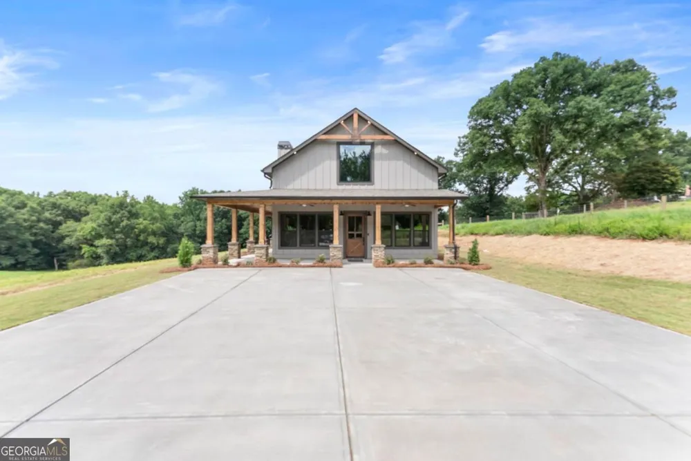 216 Arthur Allen RD Cleveland, GA 30528
