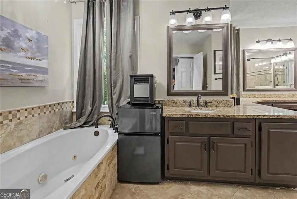 6028 Wyndham Woods DR Powder Springs, GA 30127