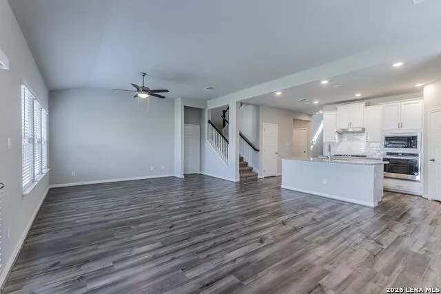 1519 Argon San Antonio, TX 78245