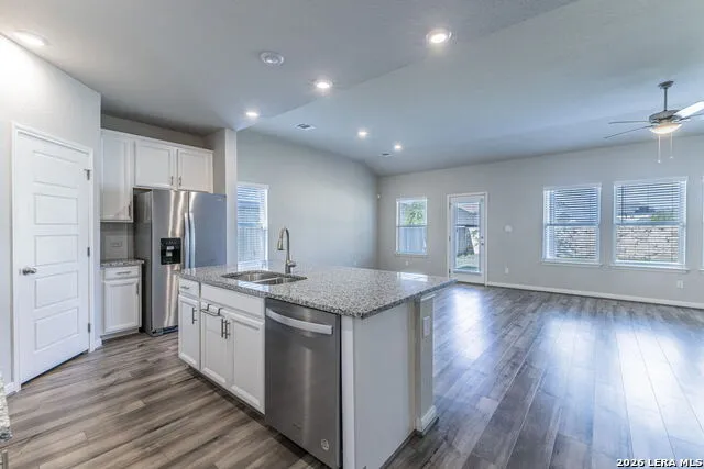 1519 Argon San Antonio, TX 78245