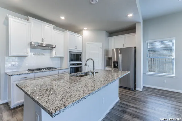1519 Argon San Antonio, TX 78245