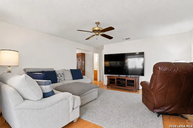 7952 Splintered Oak Live Oak, TX 78233