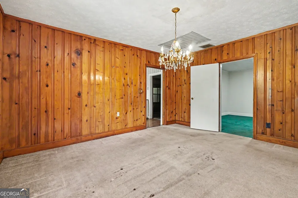 2021 W Hightower TRL Conyers, GA 30012