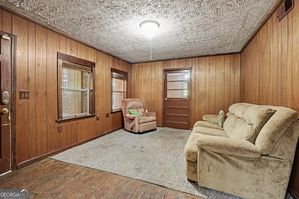2021 W Hightower TRL Conyers, GA 30012