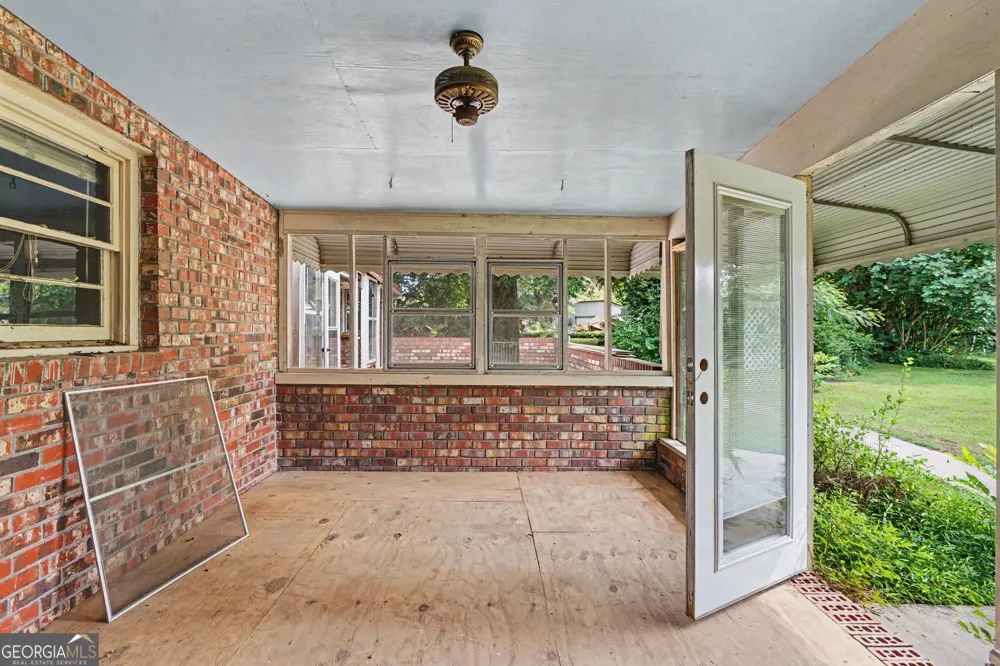 2021 W Hightower TRL Conyers, GA 30012