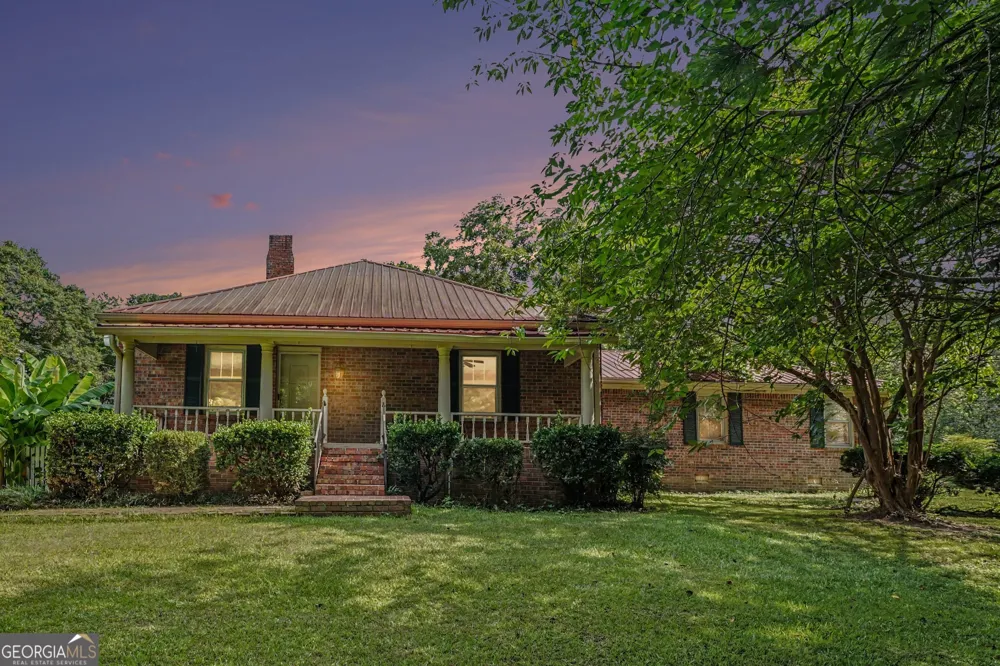 2021 W Hightower TRL Conyers, GA 30012