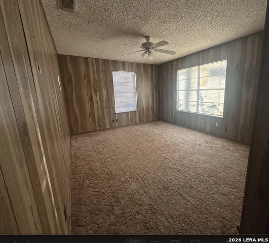 608 E WESTMEYER ST Poth, TX 78147
