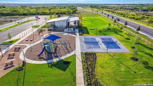 12610 Gral Bustamante Converse, TX 78109